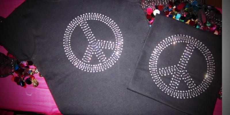 Peace sign Rhinestone Tee